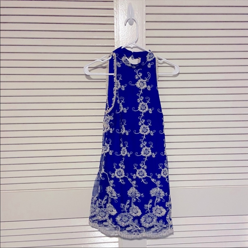Lovers + Friends Blue & Lace Tent/Muumuu Dress - Picture 3 of 8